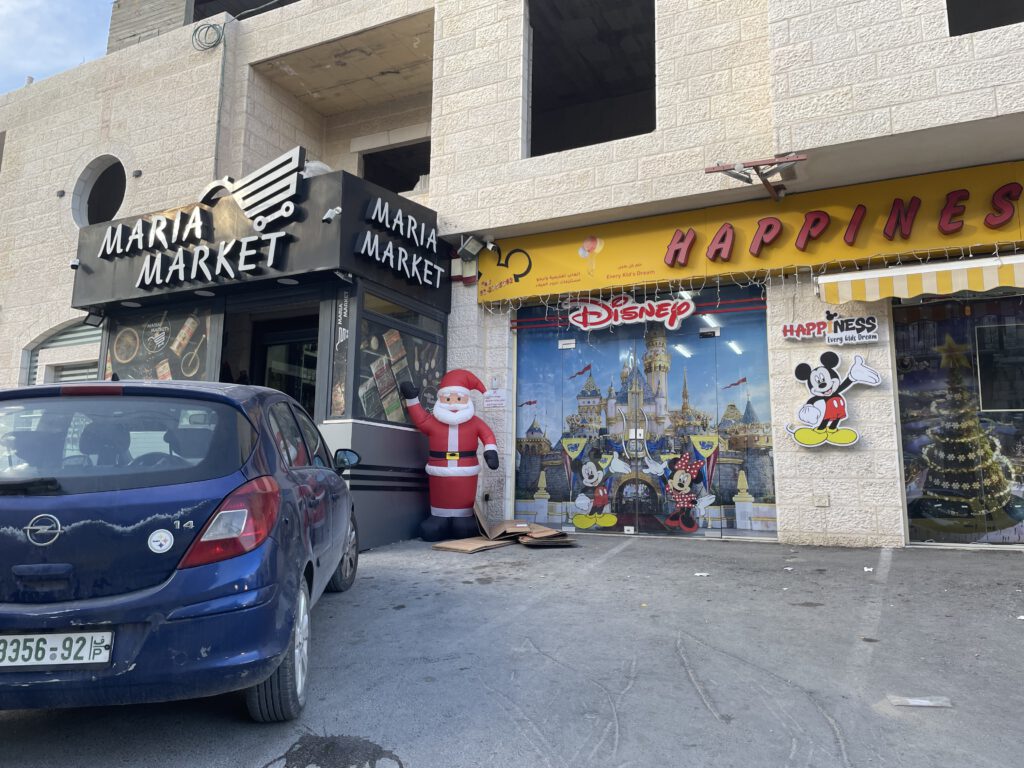 Op straat in Bethlehem zie je vrijwel niets van Kerstmis
